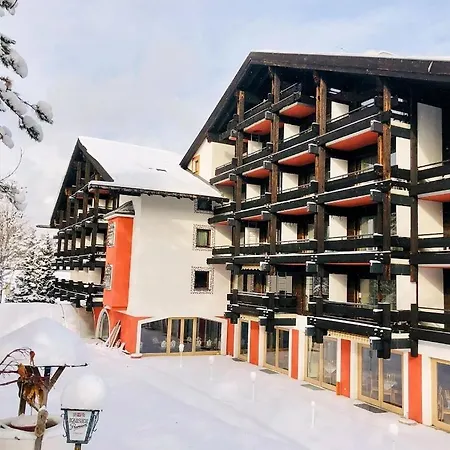 Das Kronen Hotel *